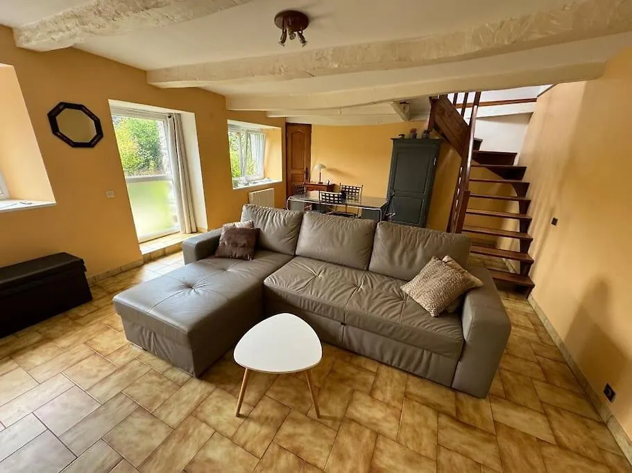 Maison De Campagne Pres Du Lac Saint-Gelven Nyaraló